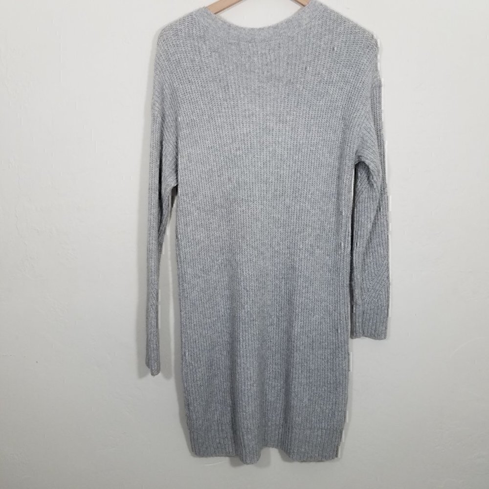 NWT American Eagle V-Neck Long Sleeve Sweater Dress Gray Size M - Picture 3 of 5